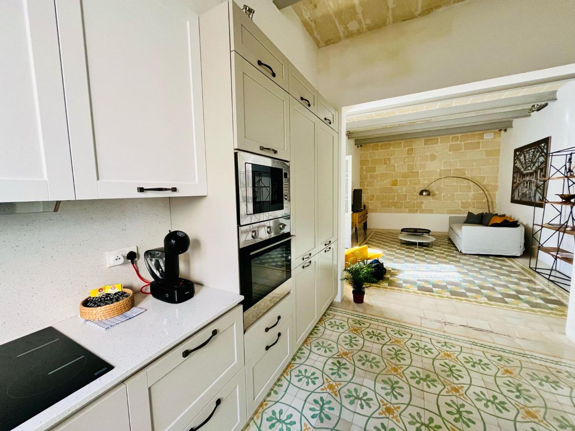 Cozy Charming Apartment In Old Bakery Street Valletta Buitenkant foto