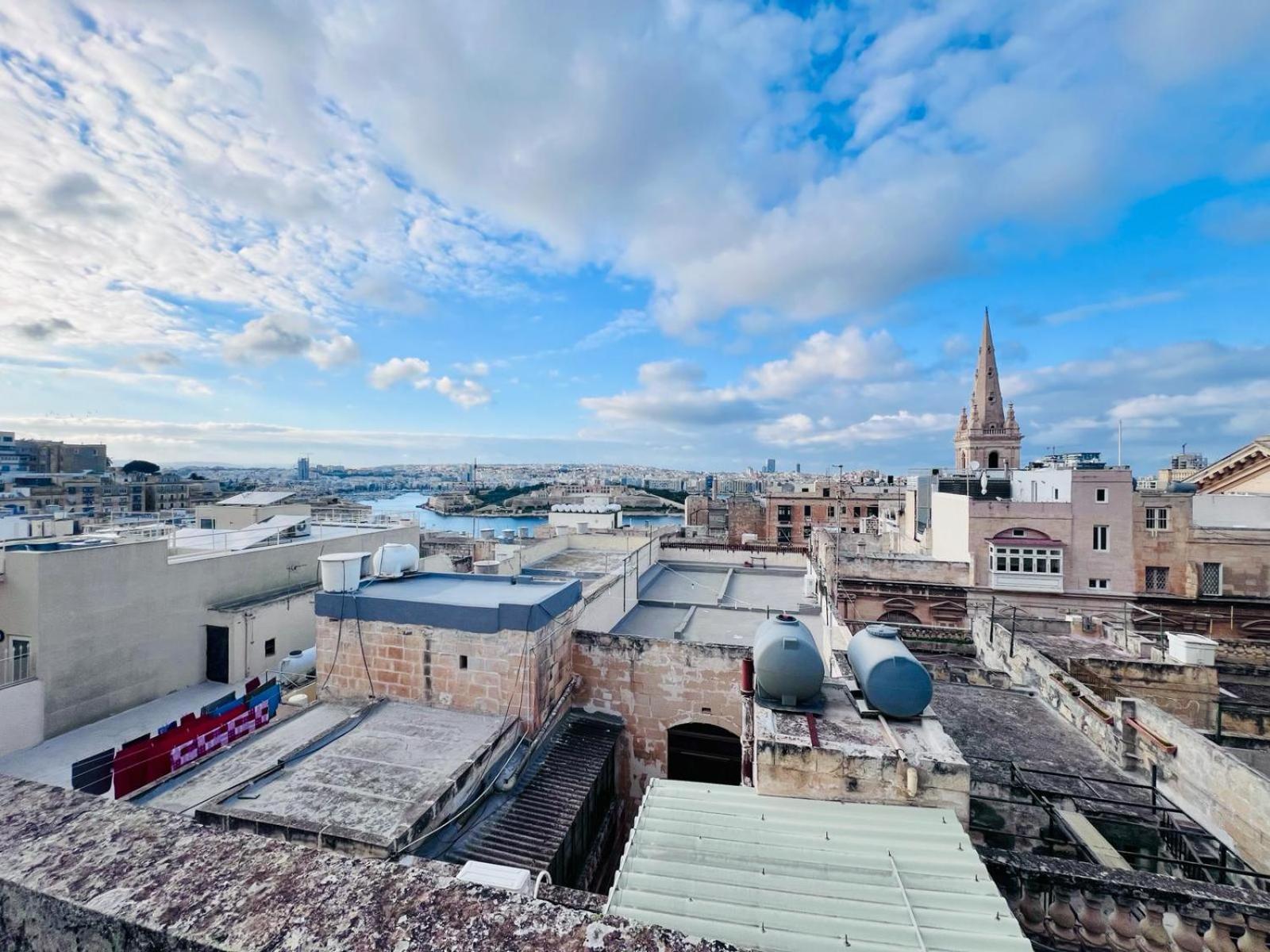 Cozy Charming Apartment In Old Bakery Street Valletta Buitenkant foto